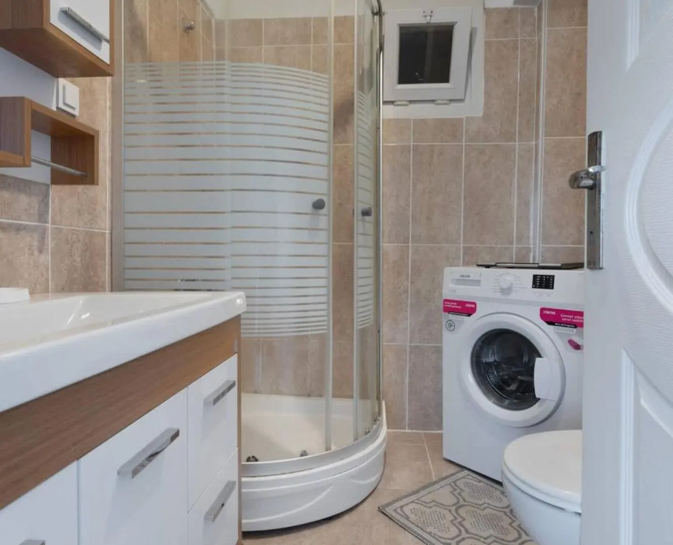 Modern Central 2Br Apt In The Hearth Of The City Istanbul Turkey