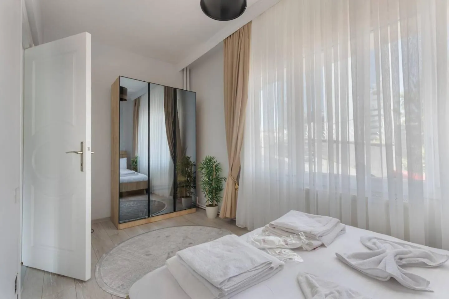 Apartment Modern Central 2Br Apt In The Hearth Of The City Istanbul